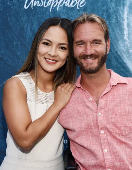 Nick Vujicic Wife, Age, Height, Weight, Net worth, Career, And More