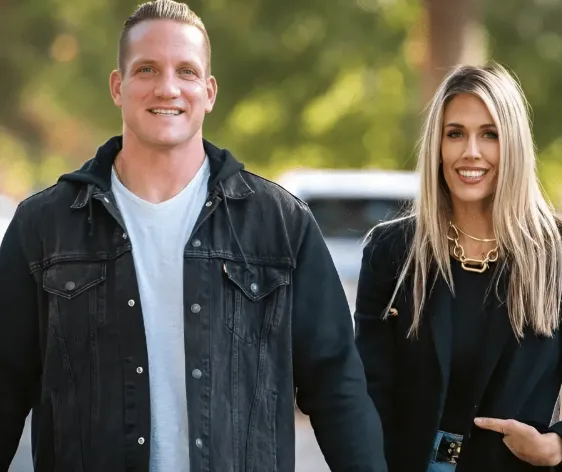 Aj Hawk Wife, Age, Height, Weight, Career, Net Worth And More