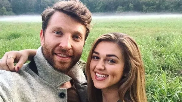 Brett Eldredge Wife, Age, Height, Weight, Career, Net Worth And More