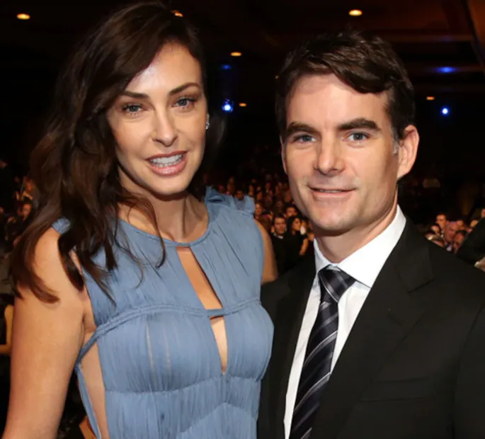 Jeff Gordon Wife, Age, Height, Weight, Career, Net Worth And More